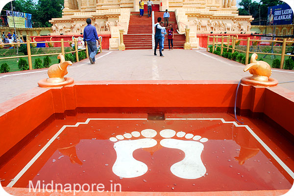 Abhijatri, Jhapetapur, Kharagpur (Durgapuja 2014) 