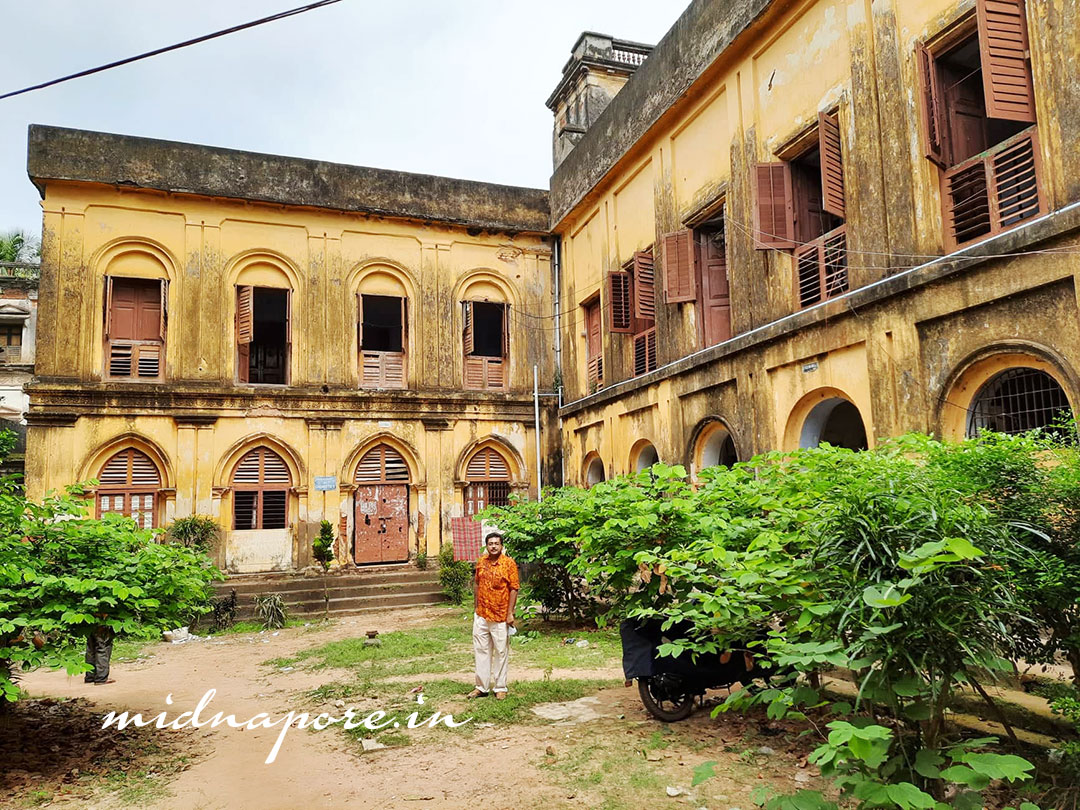 নাড়াজোল রাজবাড়ি | नाड़ाजोल राजबाड़ी | Narajole Rajbari