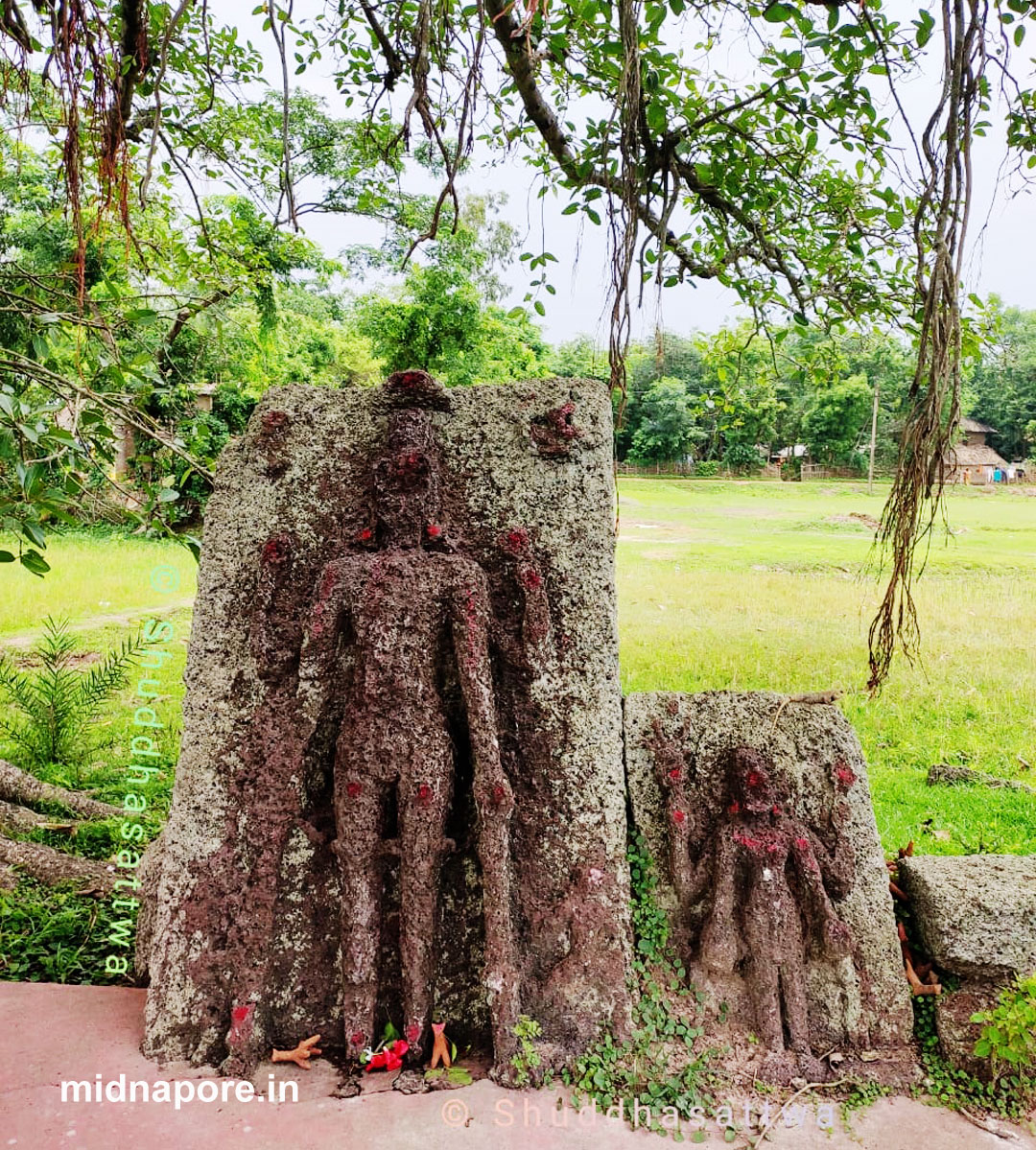 The neglected Lokeshwara Vishnu | Mara Dighi, Keshiary, Paschim Medinipur | উপেক্ষিত লোকেশ্বর বিষ্ণু