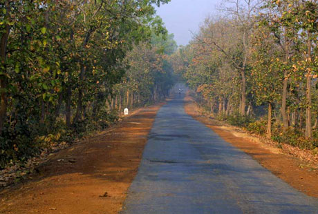 Chilkigarh Raj Palace and Kanak Durga Temple, Jhargram