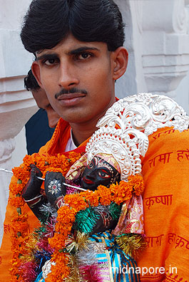 Armaments to escort the deity of Panchetgarh during the procession of Rasyatra' Photo: Arindam Bhowmik